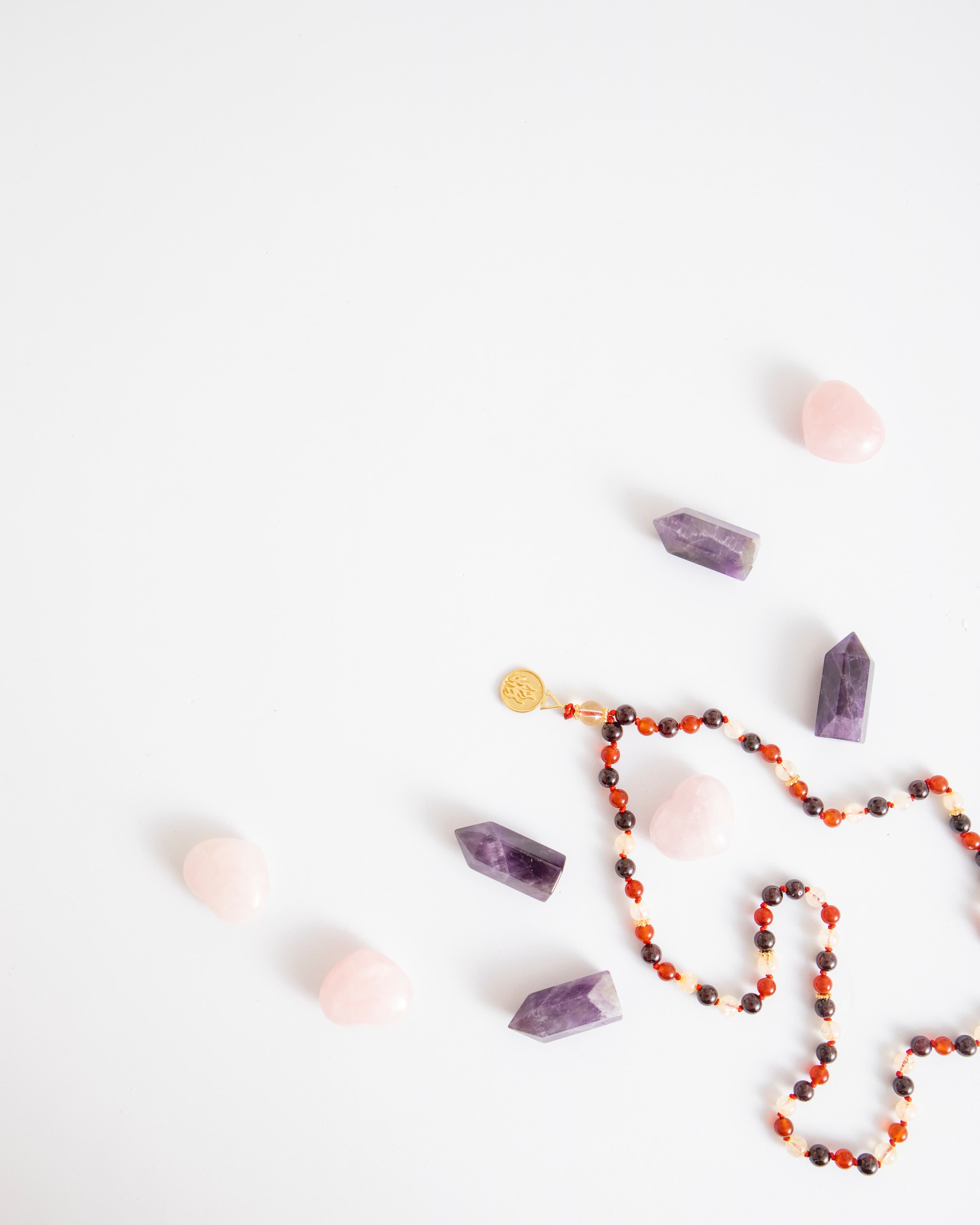 Ruh Eşinin Sırrı: Niyetinin ve Doğal Taşların Gücünde Saklı