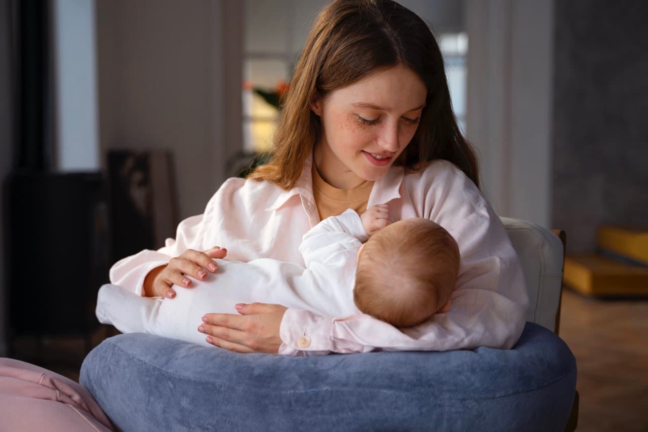 Emzirmeyi Bırakmak ve 18-36 Ay Bebeklerde Uyku Düzeni.