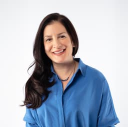 Deniz Zeynep Akgiray